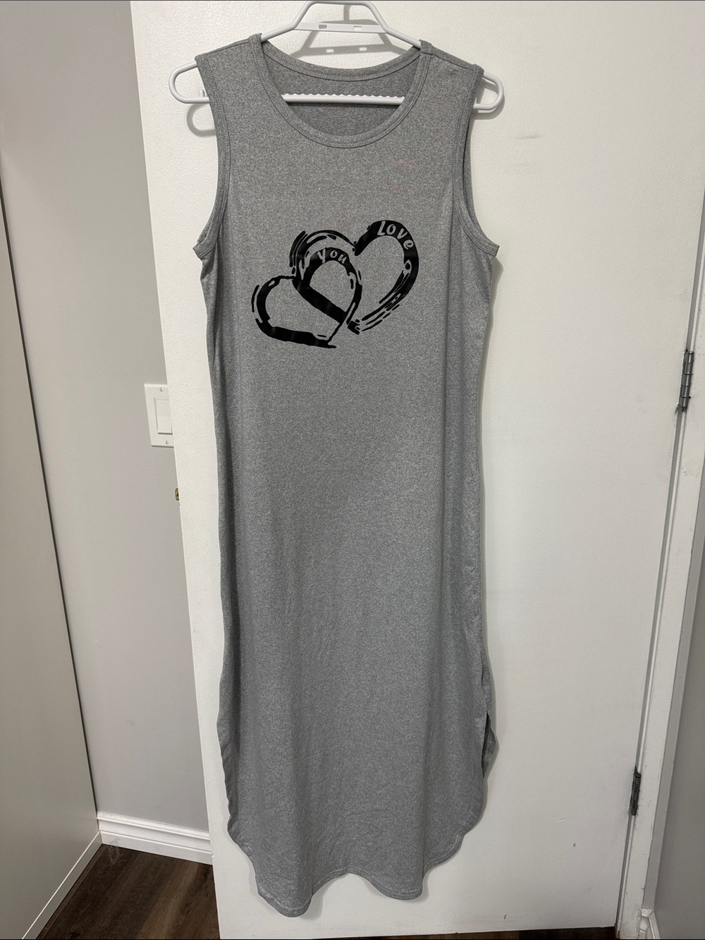 Grey Sleeveless Heart Print Maxi Dress